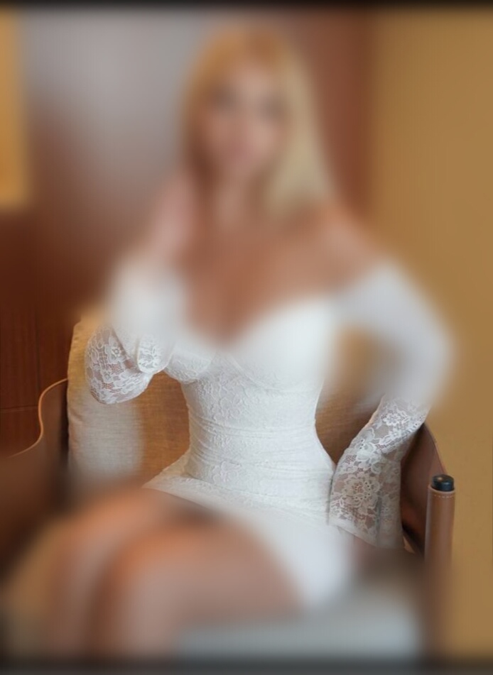لباس کوتاه مجلسی زنانه دانتل